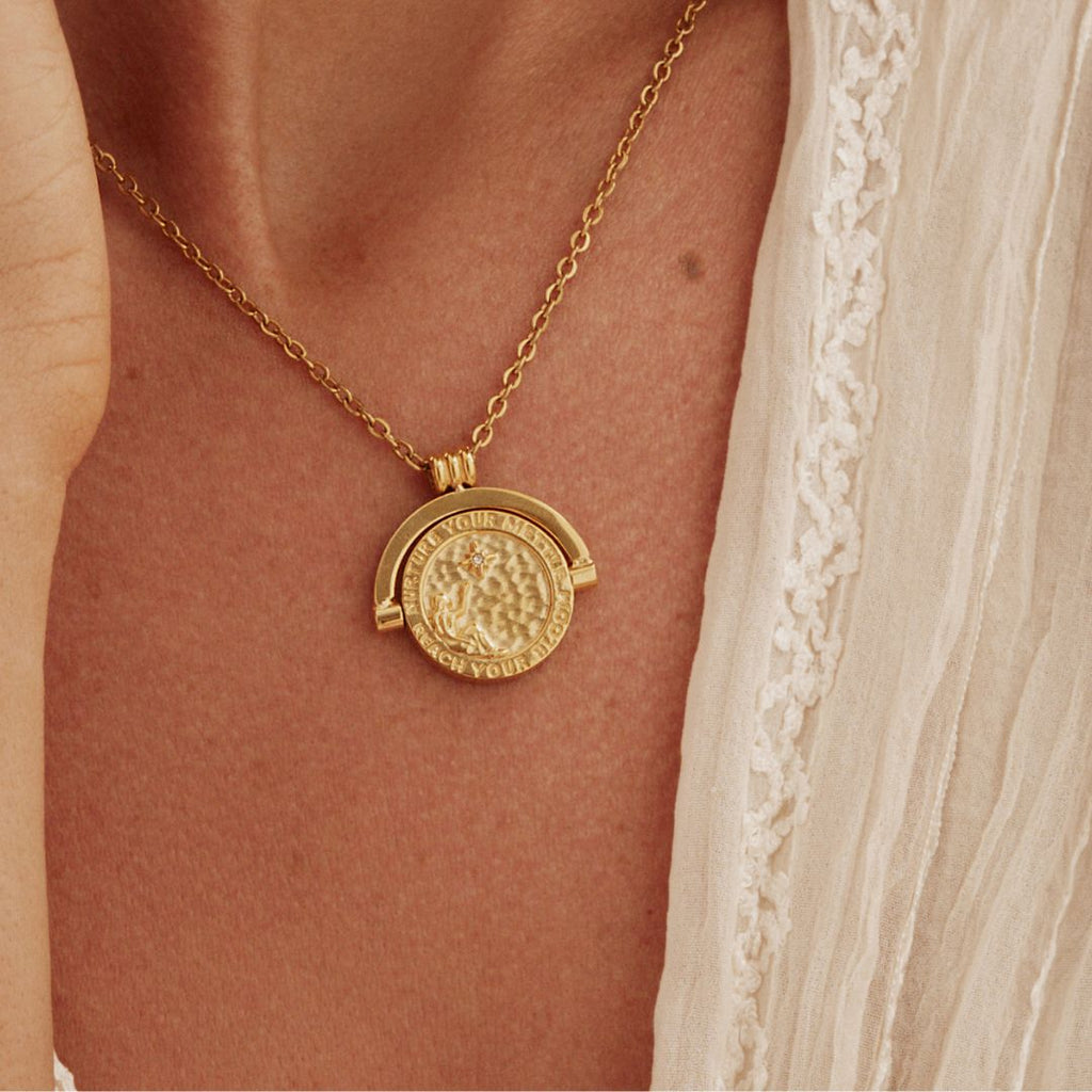Rotating Mettle Medallion